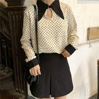 Contrast Trim Heart Print Cutout Top