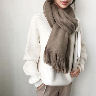 V-neck Cutout-hem Sweater