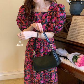 Short-sleeve Floral Print Midi A-line Dress Fuchsia Floral - Black - One Size