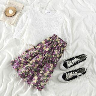 Ruched Short-sleeve Top / Flower Printed Skirt