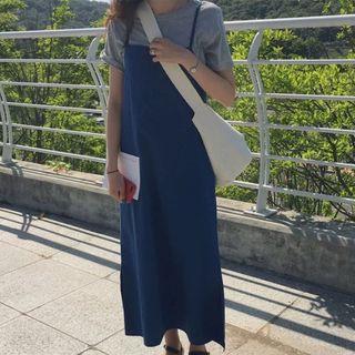 Plain Short-sleeve T-shirt / Suspender Midi Dress
