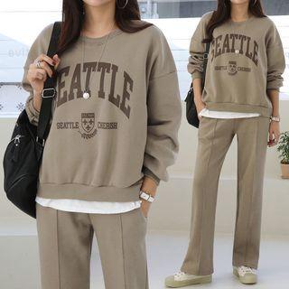 Set: Letter Sweatshirt + Pintuck Sweatpants