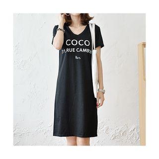 V-neck Letter Print T-shirt Dress