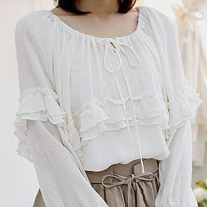 Tie-front Frill-trim Blouse