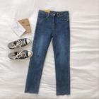 Distressed Frayed High-waist Cropped Jeans