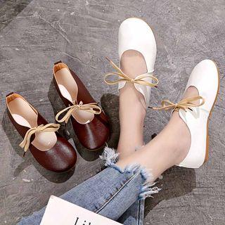 Tie-front Flats
