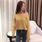 V-neck Sweater Yellow - One Size