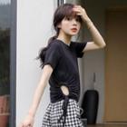 Short-sleeve Asymmetric Ribbon T-shirt