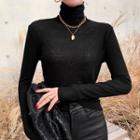 Fitted Woolen Turtleneck Top Black - One Size