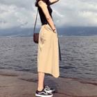 Short-sleeve T-shirt / Sleeveless Top / Midi Skirt / Set