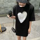 Elbow-sleeve Heart Cutout T-shirt / Lettering Print T-shirt