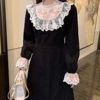 Lace Round-neck Dress
