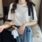 Short-sleeve Cold-shoulder Bow Accent T-shirt