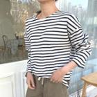 Roundneck Cotton Stripe T-shirt