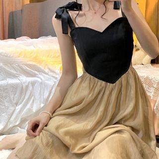 Spaghetti Strap Two-tone Midi A-line Dress / Cropped Cardigan