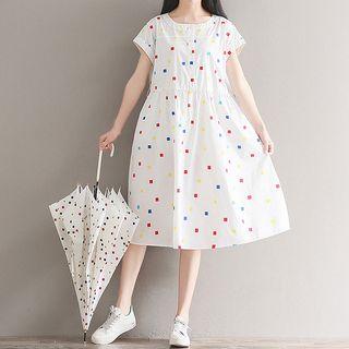 Square Print Short Sleeve Midi Dress