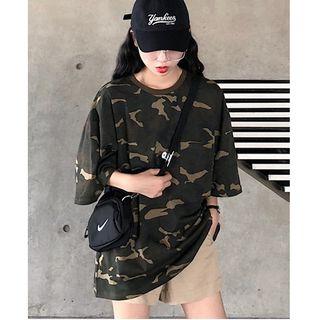 Camo 3/4-sleeve T-shirt / High Waist Shorts