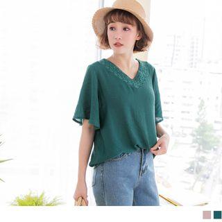 Flutter Sleeve Lace V-neck Top