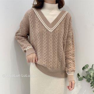 Mock Two-piece Turtleneck Cable Knit Sweater