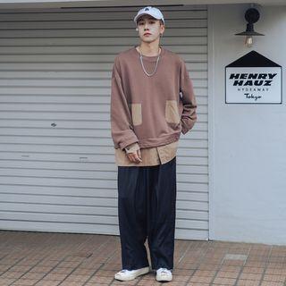 Panel Hem Contrast Pocket Round Neck Top