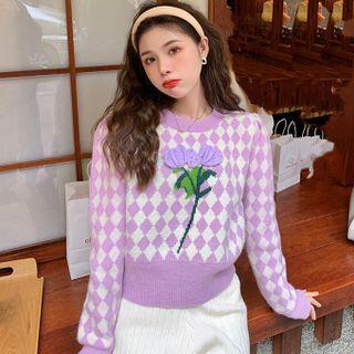 Round Neck Argyle Flower Applique Sweater