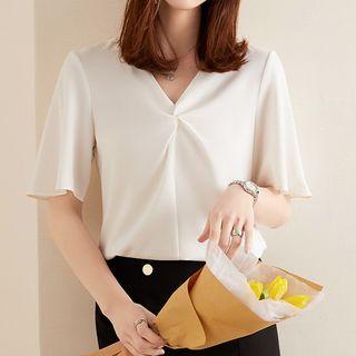Short-sleeve Twisted Blouse / Midi A-line Skirt / Set