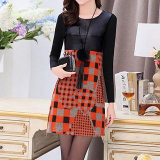 Long-sleeve Patterned Paneled Dress With Necklace