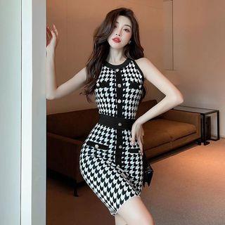 Sleeveless Houndstooth Knit Mini Sheath Dress