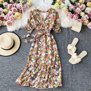Tied-waist V-neck Floral Short-sleeve Maxi Dress
