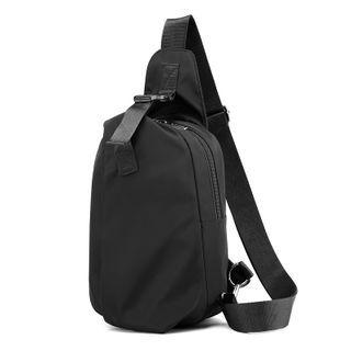 Plain Zip Sling Bag
