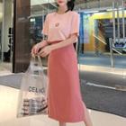 Flower Print Short-sleeve T-shirt / Midi Straight-fit Skirt / Set