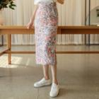 Slit-side H-line Long Floral Skirt