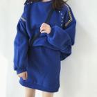 Color-block Embroidered Loose-fit Pullover / Pencil Skirt