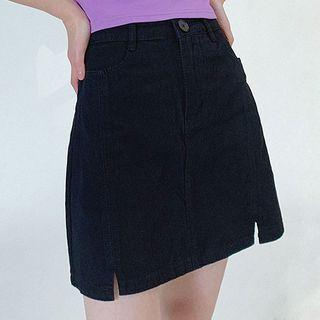 Plain Slit A-line Mini Skirt