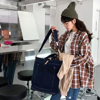 Pocket-front Stitched Shopper Bag