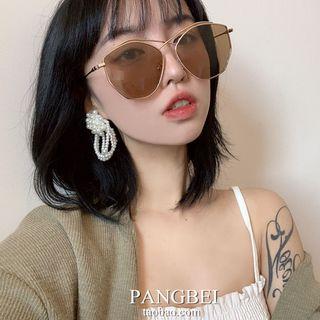 Oversized Cross Bridge Metal Frame Sunglasses