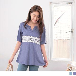 Crochet Applique Short-sleeve V-neck Top