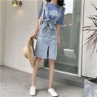 Lettering Short-sleeve T-shirt / Denim Suspender Skirt