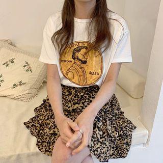 Short-sleeve Coin Print T-shirt / Mini Leopard Print Layered Skirt