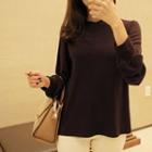 Crew-neck Puff-shoulder Pullover