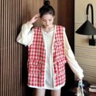 Plain Long-sleeve T-shirt / Tweed Button Vest