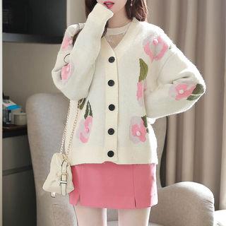 V-neck Pompom Flower Cardigan