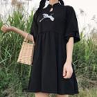 Elbow-sleeve Crane Embroidered A-line Dress