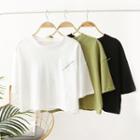Elbow-sleeve Embroidered Feather Cropped T-shirt