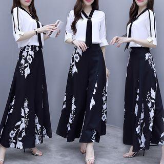 Set: Striped Elbow-sleeve Blouse + Flower Print Wide-leg Pants