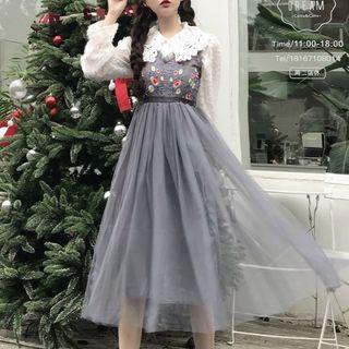 Plain Blouse / Strappy A-line Skirt