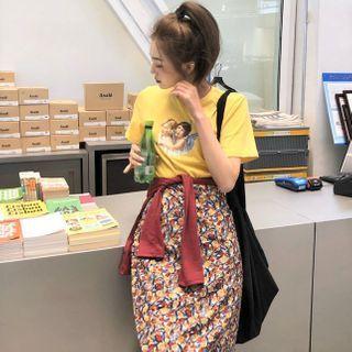 Angel Print Short-sleeve T-shirt / Printed Midi Straight-fit Skirt
