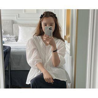 V-neck Pintuck Lace-trim Blouse One Size