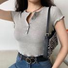 Cropped Round-neck Single-breasted Short-sleeve Top