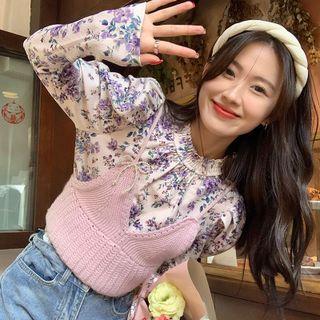 Floral Blouse / Plain Knit Camisole Top